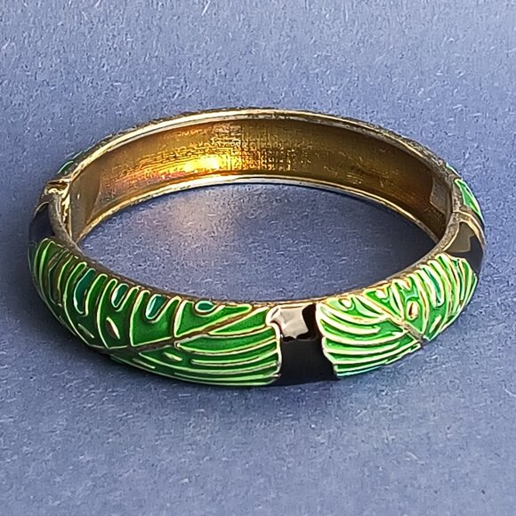 Monstera Leaf Hawaii Enamel Hinge Clamper Bracelet Green And Black Vintage Y2k - Picture 3 of 3